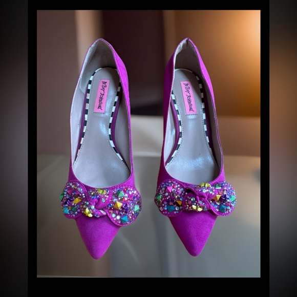Betsey Johnson Shoes - Betsey Johnson Fuchsia Axle Heels with Colorful Bow Embellishments Size 7.5